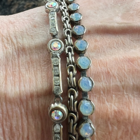Sorrelli 7” Bracelet. All Rhinestones in tact great condition - Picture 5 of 6